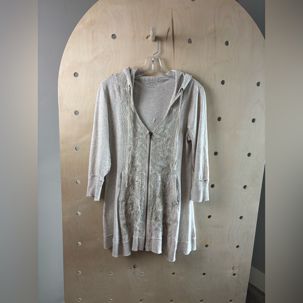 Caite Small Greta Hoodie Embroidered Kyla Seo Oatmeal Flax Shaped Zipper - Picture 2 of 8